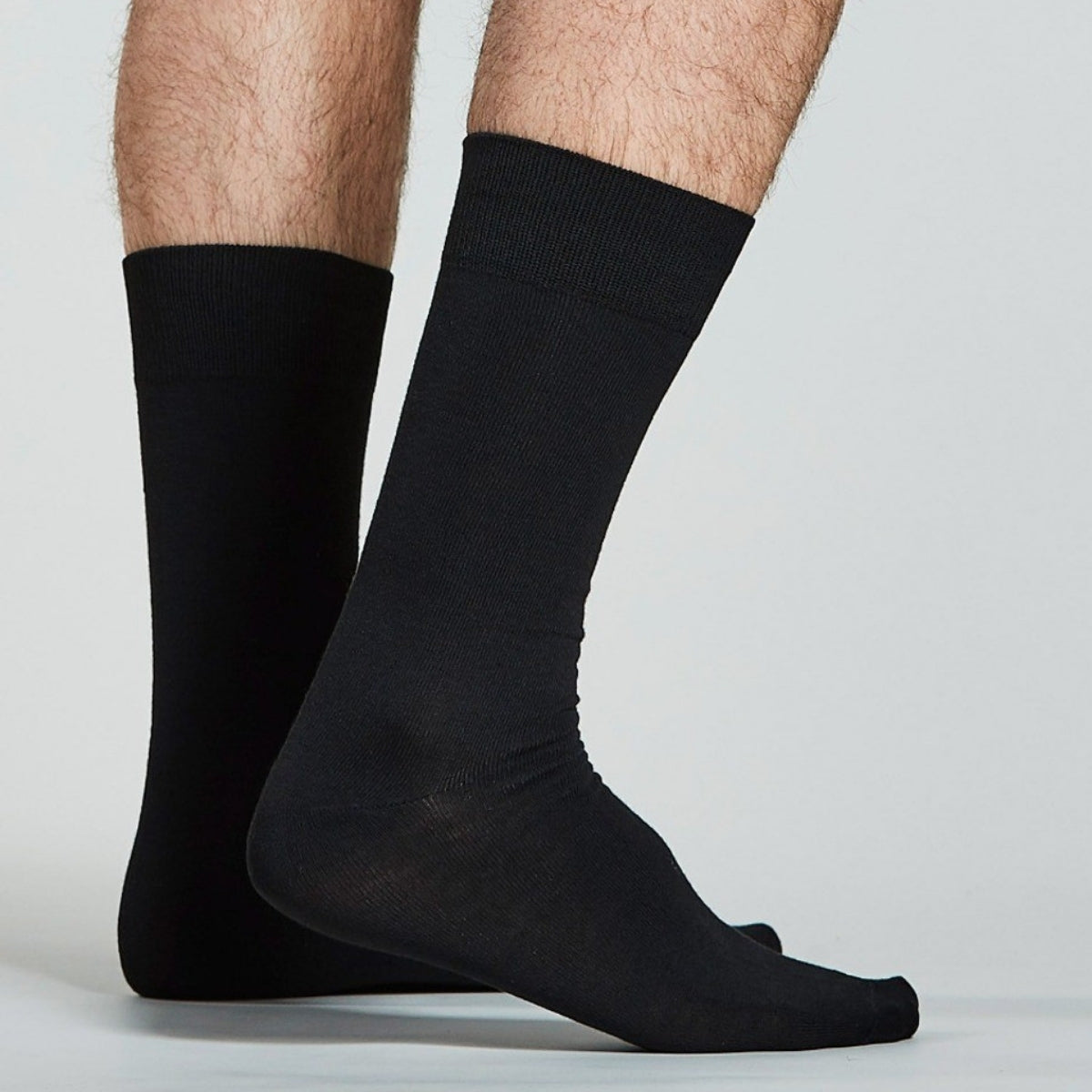 Kit 12 Pares de Meia Social | Preto, Cinza, Marrom Azul | Uso com ternos, roupas sociais e casuais.